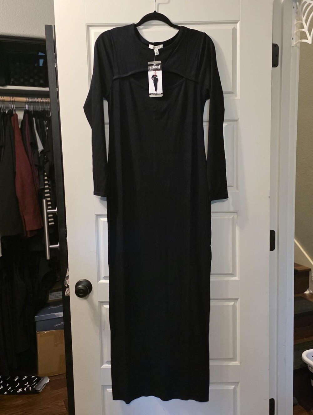 Edited By Remi Bader - Black Long Sleeve Maxi Dress - Minimalist Silhouette 1X